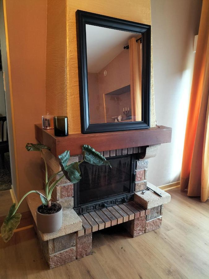 Les Capucines La Souris Des Champs Apartment Etival-Clairefontaine ภายนอก รูปภาพ